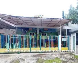 Rumah terawat dekat Plaza & Superindo di PBI Araya Malang