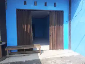 Disewakan Kios Pinggir Jalan Ciketing Asem (Ramai)