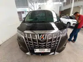 (TDP 23 juta) Toyota Alphard 2.5 G AT 2019 Hitam