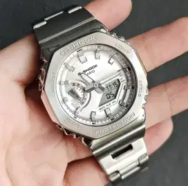 G-SHOCK GM-2110D-7ADR