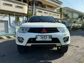 MITSUBISHI PAJERO SPORT DAKAT VGT DIESEL MATIC 2014 DP MINIM