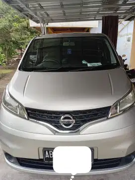 Nissan evalia sv 2017 silver metalik