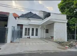 Rumah Mewah dan Luas Sawojajar Malang