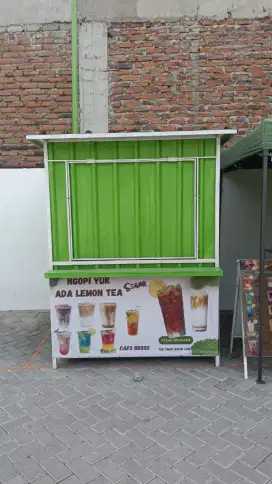 Kontainer dan lokasi usaha