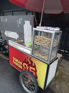 Jaga bakso bakar
