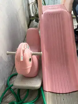 Mainan prusutan dan kuda anak