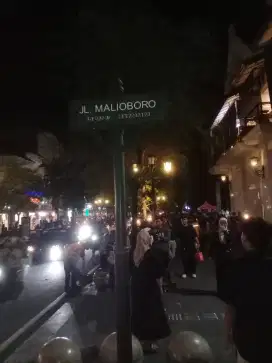 cari pekerjaan apa.aja yang penting halal dan sesuai penggalaman