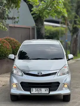 Avanza Veloz 1.5 Manual 2014 Super Istw
- KM low 56rb