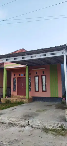 Disewakan rumah tipe 45 d jalan Mahligai dekat Nyanding Roso