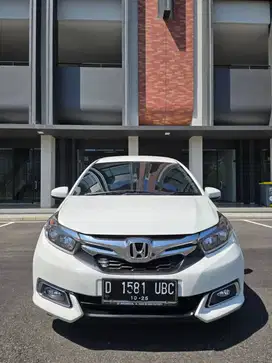 Bismillah,Dijual mobil keluarga (km 20 Ribu)Mobilio tahun 2020 upgrade