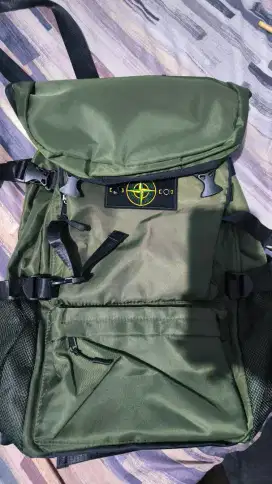 tas stone island hijau