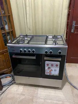 Kompor Oven Freestanding Modena 4 Tungku