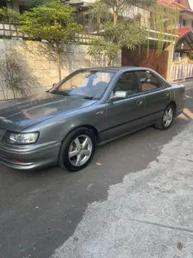 Toyota Vista 1993 Bensin