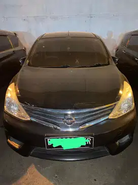 nissan grand livina sv 2016 - matic