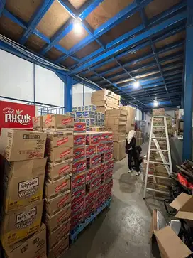 Dicari salesman (tdk ada batas maks umur)