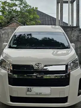 Hiace premio 2023
