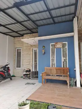 Terima Kos Putri