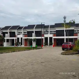 Kristal Aryana Karawaci Tangerang Banten ready stok