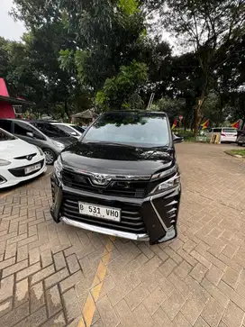Toyota Voxy 2018 Bensin
