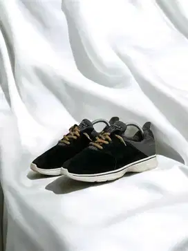 Sepatu Second Branded Skechers Go Walk Quick Fit size 41