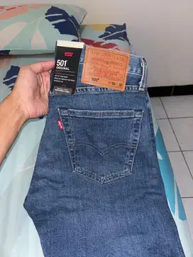 Levis 501 Original Pria