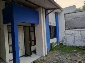 Kutisari Utara dekat Kampus Petra‼️Rumah Disewakan 1 Lantai