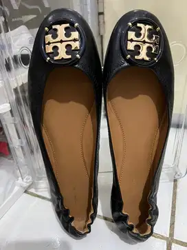 PRELOVED ORIGINAL Tory Burch Multi Logo Black Leather Flats sz 8.5