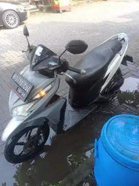 Jual Honda Vario kzr thn 2014