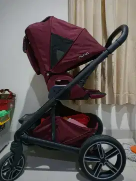 Stroller nuna mixx 2 berry (preloved) maroon + carrycoat preloved