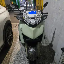 YAMAHA  XMAX CONNECTED 2023