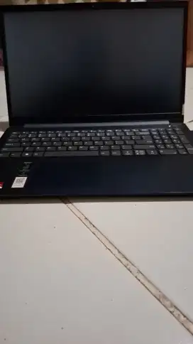 Mau jual leptop Lenovo