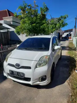 forsale mobil yaris