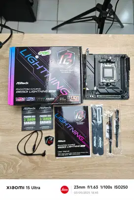 ASROCK PHANTOM GAMING B650i LIGHTNING WIFI Motherboard Mini ITX AM5 B6