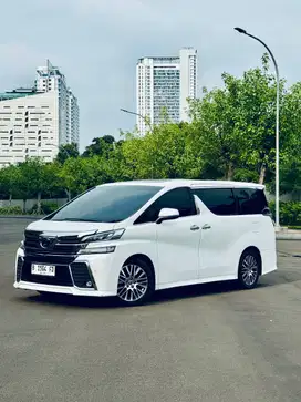 CASH!! Toyota Vellfire ZG 2.5 2016 AT