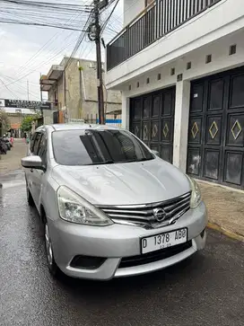 Grand livina sv 2013 mulus siap pake