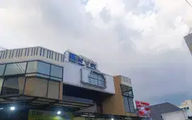 Rumah & Tempat Usaha Jl. Pandanaran Semarang