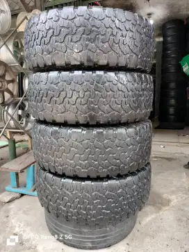 Jual copotan mrek BFGoodrich AlI-terrain ukuran 275 65 R17 kond 85% 4