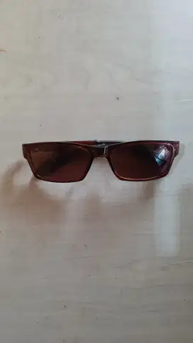 Kacamata Kece OAKLEY