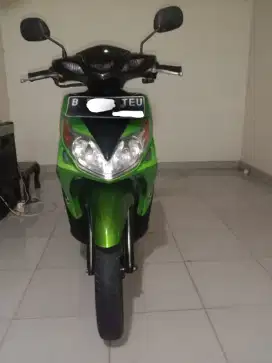 YAMAHA XEON TH 2010 SURAT KOMPLIT