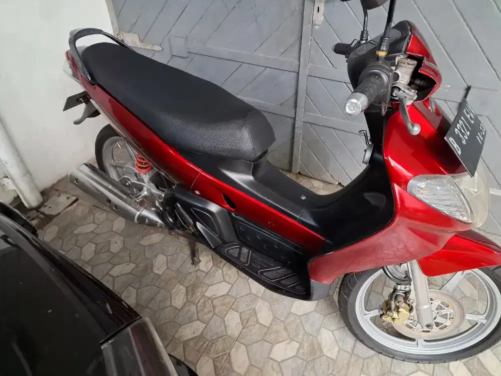 Nouvo Lele Maroon