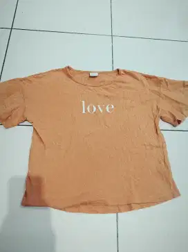 kaos love peach oren preloved