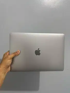 Macbook Air M1 8/256GB
