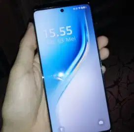 Tecno camon 40 8/256gb