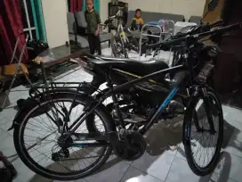 Sepeda Polygon Sierra Deluxe