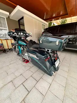 Di jual harley CVO electra glide