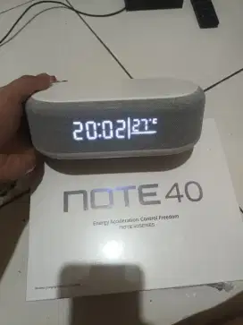 Speaker Bluetooth Y2-68 dengan Jam Digital & Wireless Charging - New