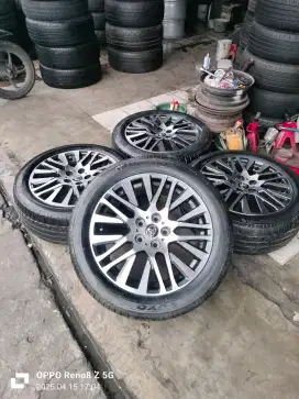 Jual vleg oem alphard R18 pcd 5x114 ban toyo tranphat 235 50 R18 mulus