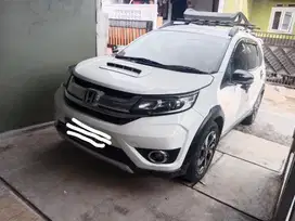 Jual mobil brv thn 2016