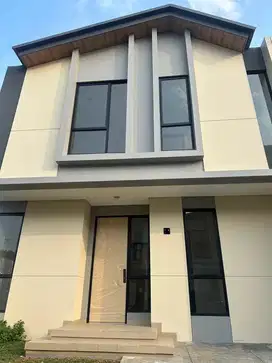 Disewakan rumah baru 2 lantai ada lemari & kasur baru Suvarna Respati