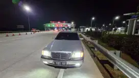 Mercedes Benz C200 W202